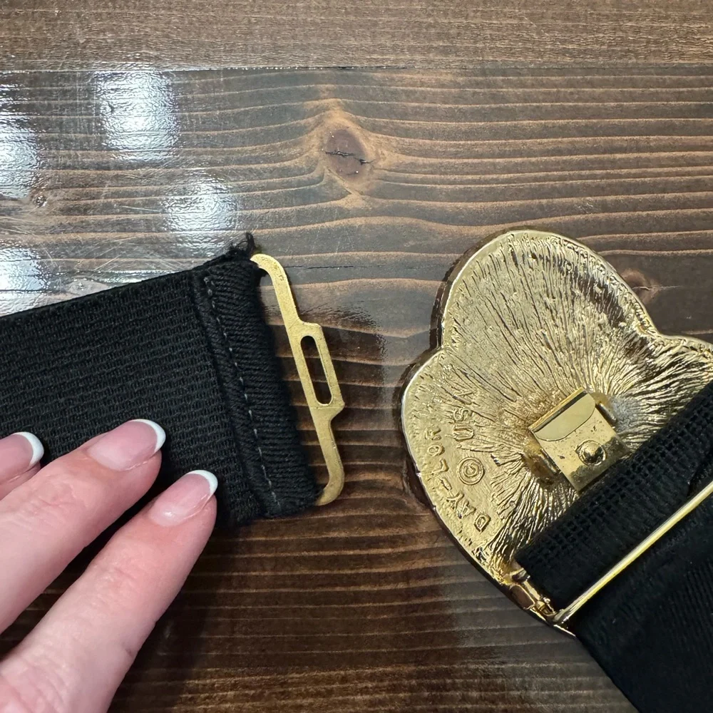 Vintage 80’s Stretch‎ Belt with Black & Gold Art Deco Style Buckle S/M